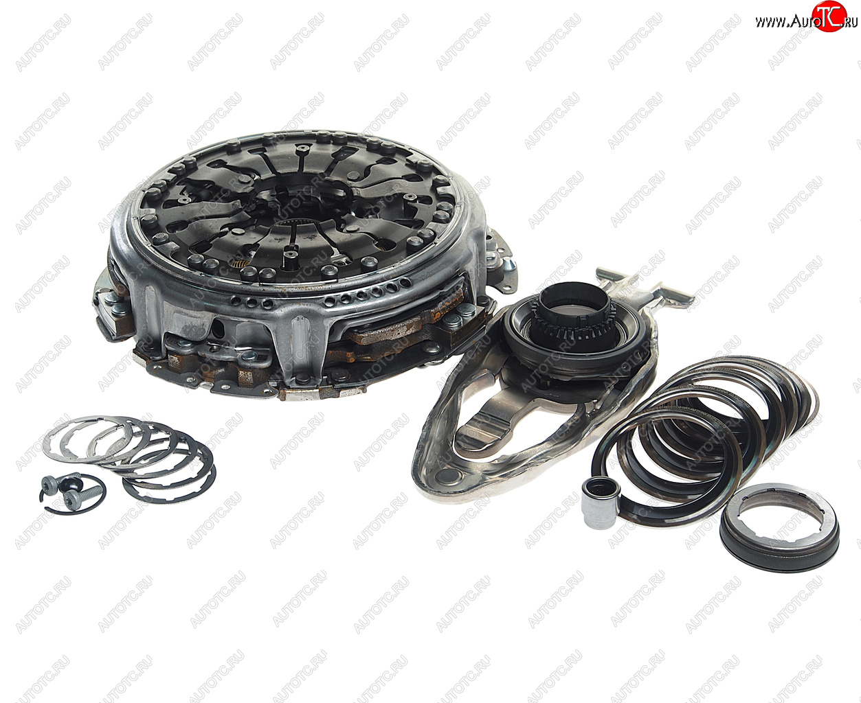 48 999 р. Сцепление VW Golf (13-) AUDI A3 (13-) SEAT Leon (13-) SKODA Octavia (13-) комплект LUK LUK 602000700  с доставкой в г. Майкоп