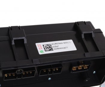 4 399 р. Блок предохранителей SITRAK C7H MAX OE SITRAK 812w254446001  с доставкой в г. Майкоп. Увеличить фотографию 5