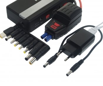 9 499 р. Устройство пусковое 12V 450A 12000мАч (power bank) FUBAG FUBAG drive 450 (46309)  с доставкой в г. Майкоп. Увеличить фотографию 4