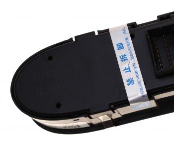2 269 р. Блок управления SITRAK HOWO стеклоподъемником правой двери OE SITRAK 812w28230-6012  с доставкой в г. Майкоп. Увеличить фотографию 3