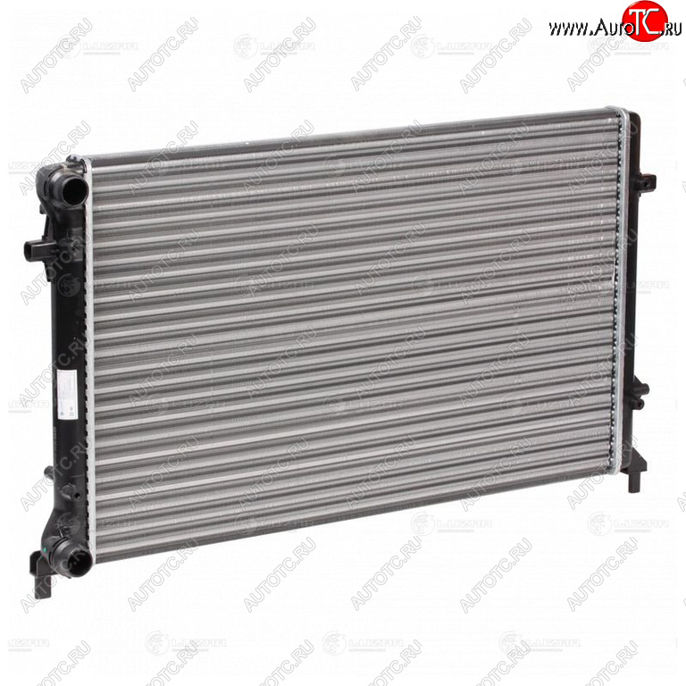 8 249 р. Радиатор VW Golf (05-12) AUDI A3 (03-12) SKODA Octavia (04-) охлаждения двигателя LUZAR LUZAR lrc18k0  с доставкой в г. Майкоп