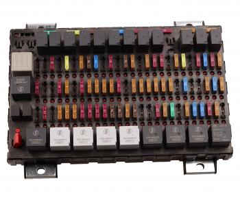 22 899 р. Блок предохранителей SHACMAN SHAANXI F3000 OE SHACMAN dz97189584380  с доставкой в г. Майкоп. Увеличить фотографию 1