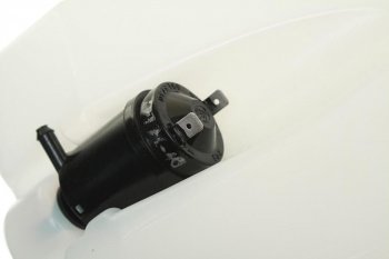 1 499 р. Бачок омывателя КАМАЗ,МАЗ,НЕФАЗ-5299 в сборе (1 мотор) 5л 24V КЗАЭ КЗАЭ 129.5208000  с доставкой в г. Майкоп. Увеличить фотографию 3
