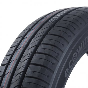 8 649 р. Покрышка KUMHO WinterCraft Ice Wi51 KUMHO 20560 r16  с доставкой в г. Майкоп. Увеличить фотографию 2
