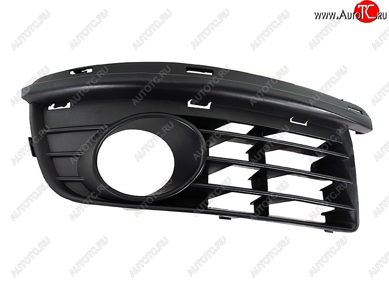 719 р. Правая оправа ПТФ SAT Volkswagen Jetta A5 седан (2005-2011)  с доставкой в г. Майкоп