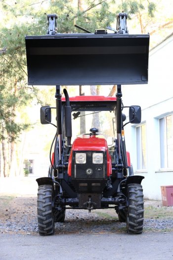 240 999 р. Погрузчик МТЗ-320 (ТУРС-400) навесной (база на поддоне) САЛЬСК САЛЬСКСЕЛЬМАШ турс-400-0  с доставкой в г. Майкоп. Увеличить фотографию 5