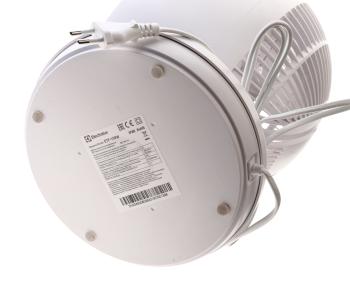 7 999 р. Вентилятор настольный 12 скоростей 13см 25Вт белый ELECTROLUX ELECTROLUX etf-109w hc-1602096  с доставкой в г. Майкоп. Увеличить фотографию 5