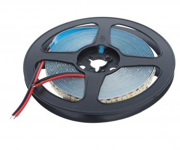 1 289 р. Лента светодиодная гибкая 19.2W 5м IP20 12V теплый белый ЭРА ЭРА ls2835 -19,2-240-12-3000k-ip20  с доставкой в г. Майкоп. Увеличить фотографию 1