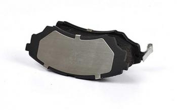 1 229 р. Колодки тормозные FORD Ranger (99-) MAZDA B2500 (99-) передние (4шт.) BSG BSG bsg30200033  с доставкой в г. Майкоп. Увеличить фотографию 1
