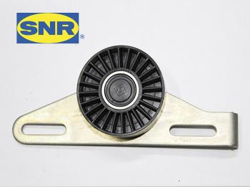 3 099 р. Натяжитель приводного ремня RENAULT CLIOLAGUNALOGANMEGANESANDEROSCENICSYMBOL 1,41,6(8кл.) 97- SNR GA35584  с доставкой в г. Майкоп. Увеличить фотографию 1