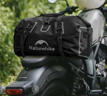 7 669 р. Гермосумка Naturehike 60 л ПВХ (черная)  cnk2450xb015-60b  с доставкой в г. Майкоп. Увеличить фотографию 10