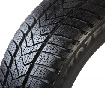 23 449 р. Покрышка PIRELLI Winter Sottozero 3 PIRELLI 24545 r19  с доставкой в г. Майкоп. Увеличить фотографию 2