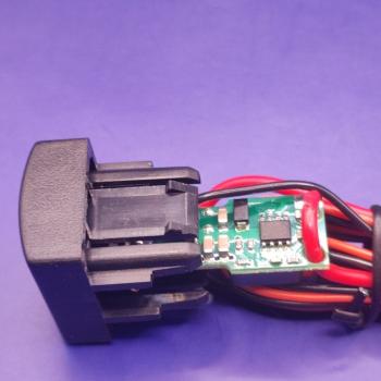 969 р. USB зарядное устройство Granta Kalina2 Datsun Priora подходит для Apple,Samsung АПЭЛ 2039546130092  с доставкой в г. Майкоп. Увеличить фотографию 4