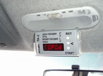 2 349 р. Таксометр ТА-2 АПЭЛ 2039842096573  с доставкой в г. Майкоп. Увеличить фотографию 1