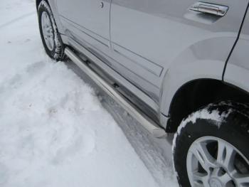 Пороги труба (по дверям) SLITKOFF INFINITI QX56  JA60 (2004-2010) дорестайлинг, рестайлинг