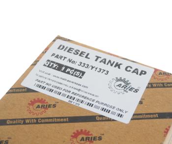 799 р. Крышка бака топливного JCB 3CX,4CX (замок,2 ключа) ARIES ARIES 333y1373  с доставкой в г. Майкоп. Увеличить фотографию 3