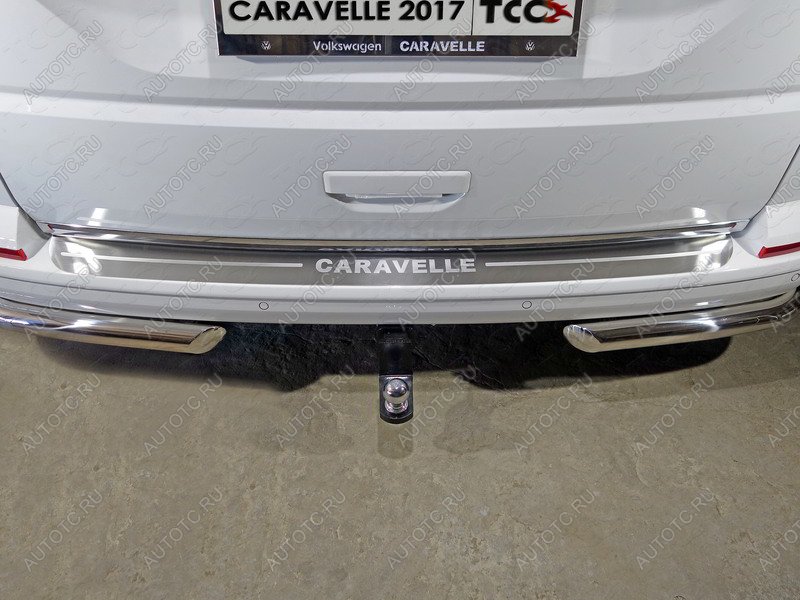 5 999 р. Накладка на задний бампер (лист шлифованный надпись Caravelle)  vwcarav1704  с доставкой в г. Майкоп