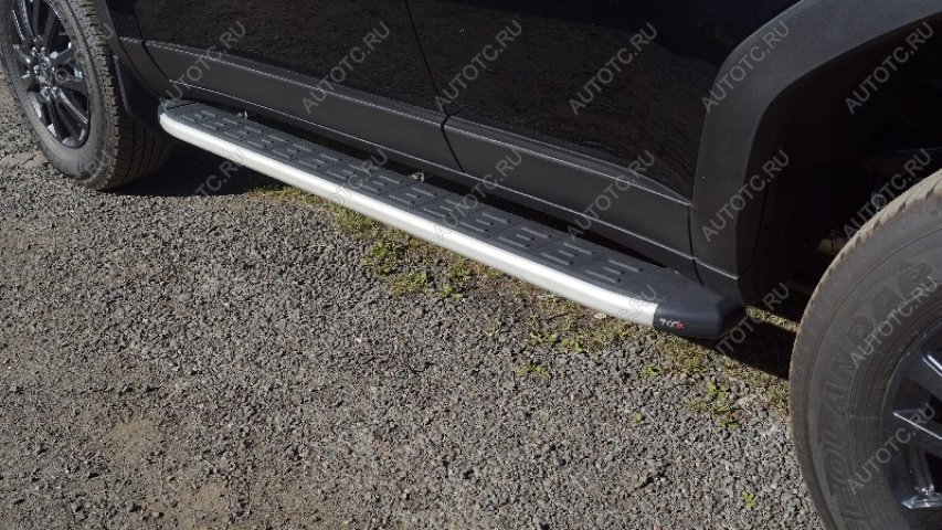 21 999 р. Пороги алюминиевые с пластиковой накладкой ТСС Тюнинг Toyota Land Cruiser Prado J250 (2023-2025) (серебро)  с доставкой в г. Майкоп