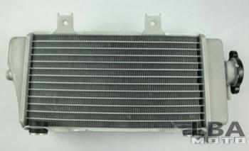 12 999 р. Радиатор для Suzuki RM-Z450 правый  пм-00003656  с доставкой в г. Майкоп. Увеличить фотографию 1