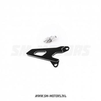1 449 р. Защита ведущей звезды Yamaha YZ450FWR450F 03-15  SM-PARTS черная  010263-757-1320  с доставкой в г. Майкоп. Увеличить фотографию 1