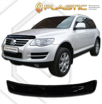 1 999 р. Дефлектор капотаClassic черныйVolkswagenTouareg 2007-20097LA, 7L6, 7L7  2010010101282  с доставкой в г. Майкоп. Увеличить фотографию 1