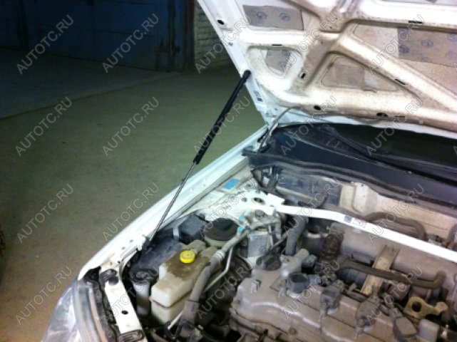 3 499 р. Упор капота ТехноМастер  Nissan Almera Classic  седан (2006-2013) B10  с доставкой в г. Майкоп