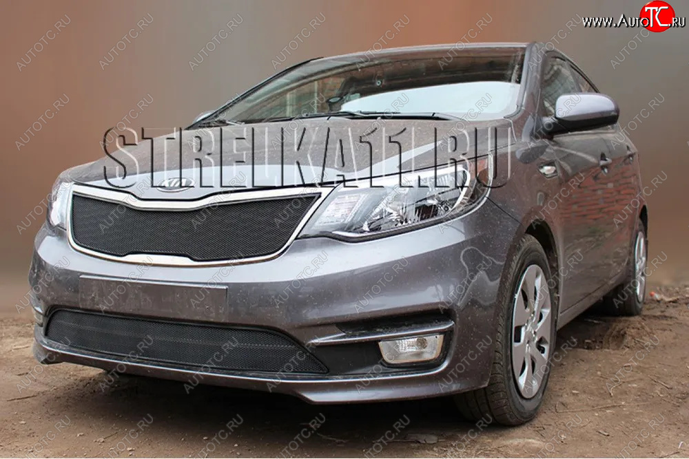 2 899 р. Защитная сетка в бампер (низ, ячейка 3х7 мм) Alfeco Стандарт KIA Rio 3 QB рестайлингхэтчбек5дв. (2015-2017) (Чёрная)  с доставкой в г. Майкоп