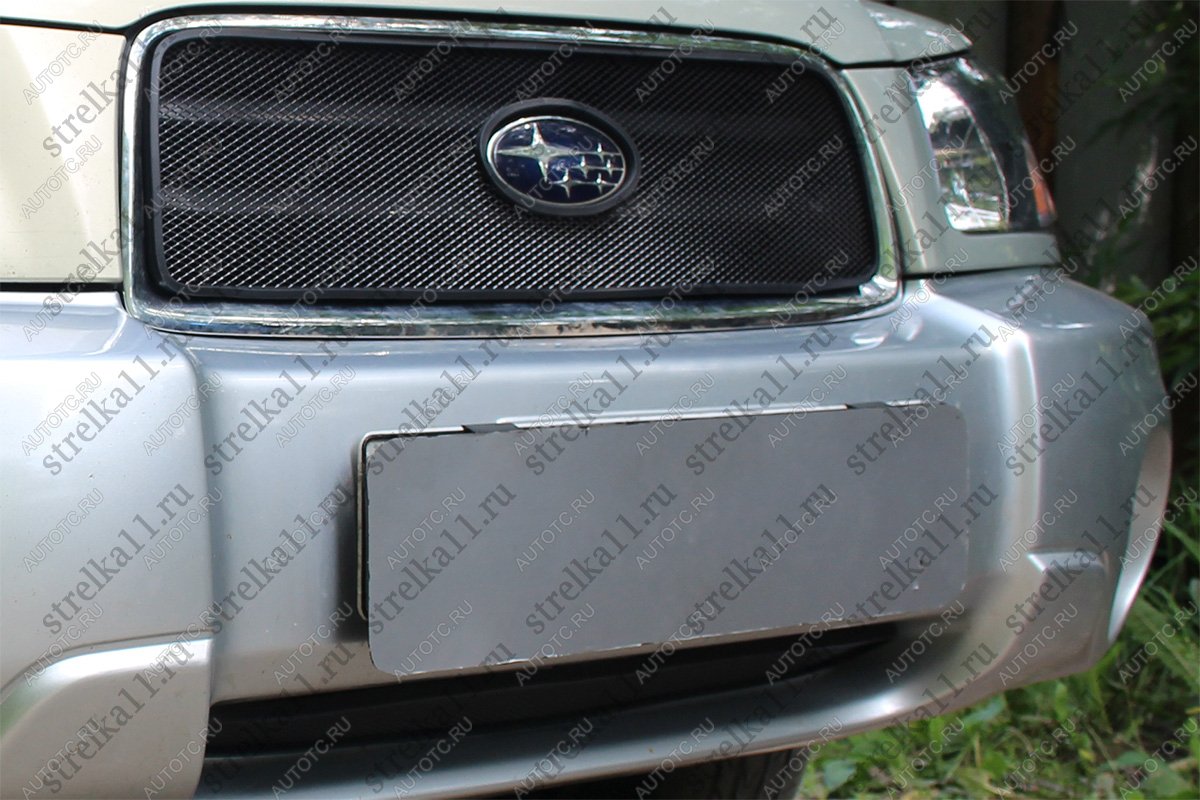3 079 р. Защита радиатора (верх) Стрелка11 Стандарт Subaru Forester SG дорестайлинг (2002-2005) (черная)  с доставкой в г. Майкоп