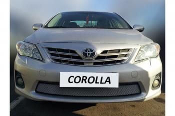 2 899 р.  Защита радиатора Стрелка11 Стандарт Toyota Corolla E140 седан рестайлинг (2009-2013) (черная)  с доставкой в г. Майкоп. Увеличить фотографию 2