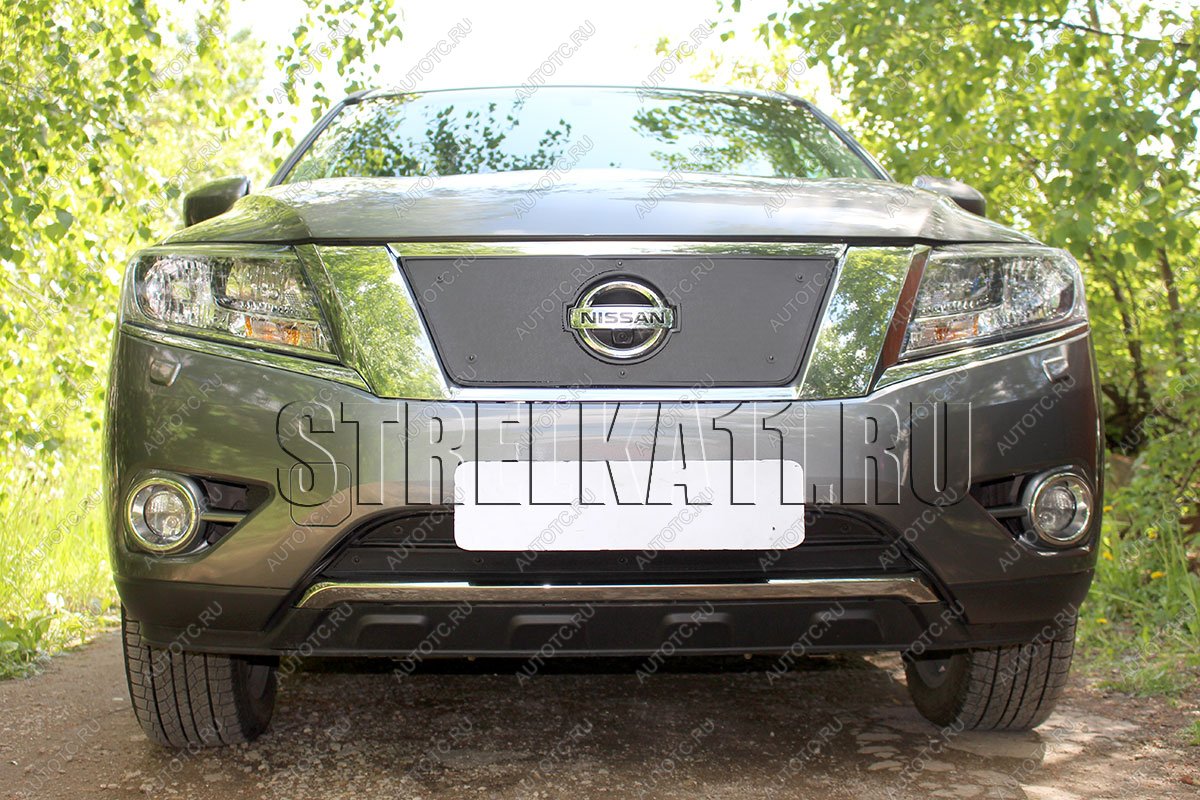 759 р. Зимняя заглушка решетки радиатора (низ) Стрелка11 Nissan Pathfinder R52 дорестайлинг (2012-2017) (черная)  с доставкой в г. Майкоп