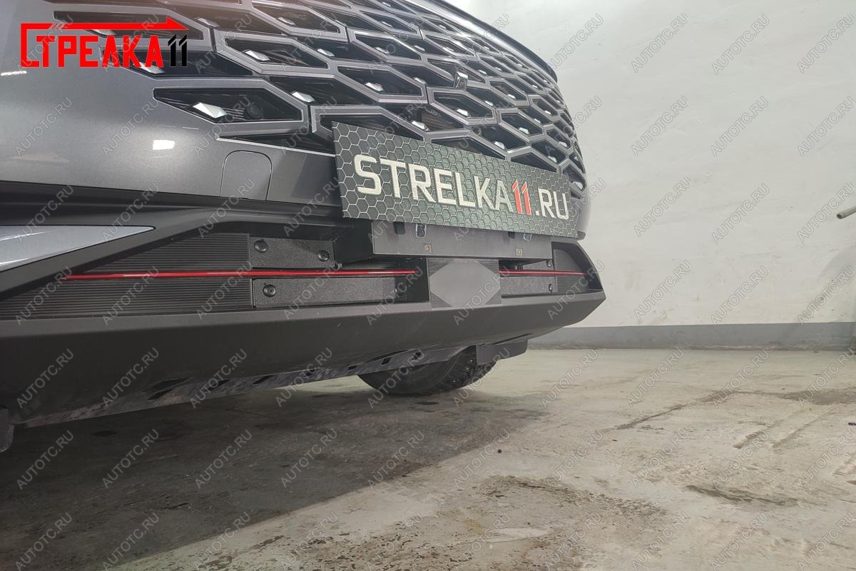 1 099 р. Зимняя заглушка решетки радиатора (4 части) Стрелка11 Omoda C5 (2021-2025) (черная)  с доставкой в г. Майкоп