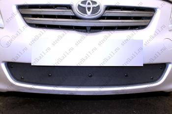 Зимняя заглушка решетки радиатора Стрелка11 Toyota Corolla E140 седан дорестайлинг (2007-2010) (черная)