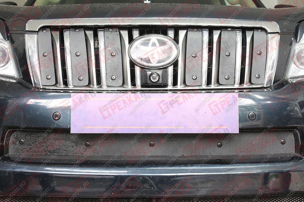 1 199 р. Зимняя заглушка решетки радиатора (верх, 6 частей) Стрелка11 Toyota Land Cruiser Prado J150 дорестайлинг (2009-2013) (черная)  с доставкой в г. Майкоп