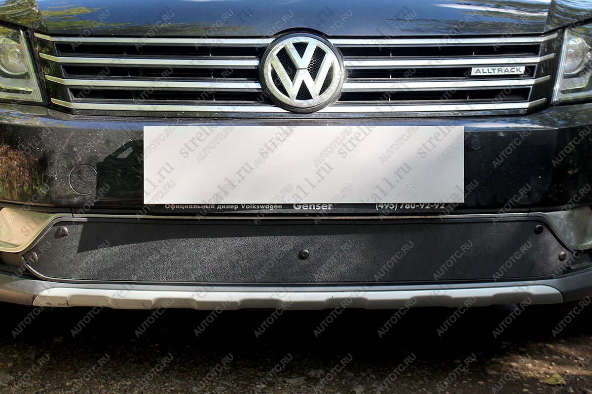759 р. Зимняя заглушка решетки радиатора Стрелка11 Volkswagen Passat B7 седан (2010-2015) (черная)  с доставкой в г. Майкоп