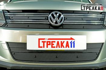 Зимняя заглушка решетки радиатора (низ) Стрелка11 Volkswagen Tiguan NF рестайлинг (2011-2017) (черная)