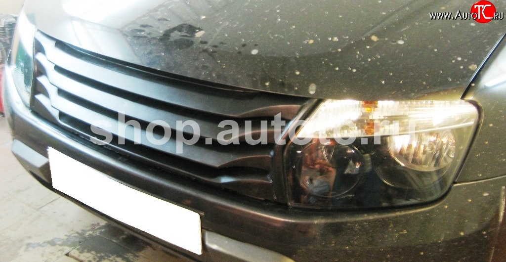 3 199 р. Решётка радиатора MT Renault Duster HS дорестайлинг (2010-2015) (Неокрашенная)  с доставкой в г. Майкоп