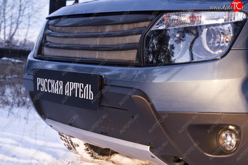 1 229 р. Зимняя заглушка решетки переднего бампера (с обвесом без дхо) РА Renault Duster HS дорестайлинг (2010-2015)  с доставкой в г. Майкоп