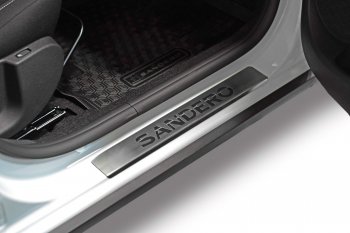 2 449 р. Пороги накладки в проем дверей Petroil Tuning Renault Sandero (B8) дорестайлинг (2014-2018) (Нержавейка)  с доставкой в г. Майкоп. Увеличить фотографию 3