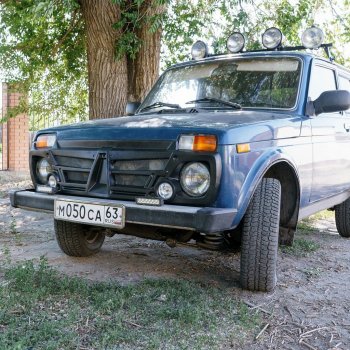 1 259 р. Декоративная решетка радиатора Autodemic (с противотуманками) Лада нива 4х4 2121 3 дв. 1-ый рестайлинг (2019-2021)  с доставкой в г. Майкоп. Увеличить фотографию 4
