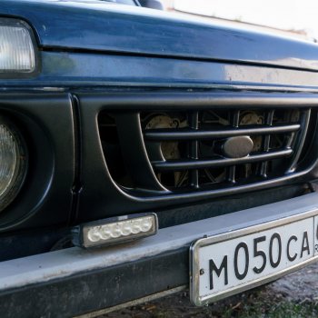 949 р. Декоративная решетка радиатора Autodemic Шашки Лада нива 4х4 2121 (Legend) 3 дв. 2-ой рестайлинг (2021-2025)  с доставкой в г. Майкоп. Увеличить фотографию 3