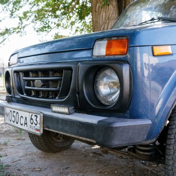 Декоративная решетка радиатора Autodemic Шашки Лада Нива 4х4  2121 - нива 4х4 ( 2131,  2329,  2121-80,  2121 Бронто,  2121,  2121 (Legend))