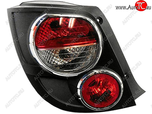 3 889 р. Левый фонарь задний (с хром ободком) DEPO  Chevrolet Aveo  T300 (2011-2015) хэтчбек  с доставкой в г. Майкоп