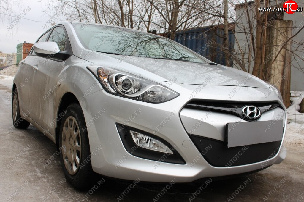 3 169 р.           Защита радиатора Hyundai i30 2013-2015 black Hyundai I30 2 GD дорестайлинг, хэтчбэк 5 дв. (2011-2015) (черная)  с доставкой в г. Майкоп