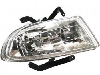 Правая противотуманная фара BodyParts Hyundai Accent 2 LC седан дорестайлинг (ТагАЗ) (1999-2012)