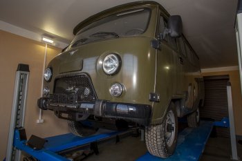 26 019 р. Площадка для скрытой установки лебёдки с защитой рулевых тяг РИФ  Уаз Буханка  452 (1965-2025) 2206 микроавтобус, 3303 бортовой грузовик, 3741 цельнометаллический фургон, 39094 (Фермер) бортовой грузовик  с доставкой в г. Майкоп. Увеличить фотографию 10