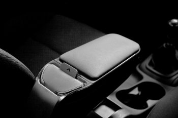 Подлокотник на Armster 2 CITROEN C-elysee дорестайлинг (2012-2017) (черный)