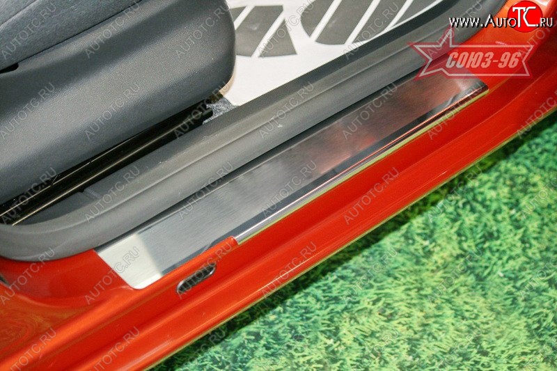 2 294 р. Накладки на внутренние пороги Souz-96 Skoda Fabia Mk2 хэтчбэк дорестайлинг (2007-2010)  с доставкой в г. Майкоп