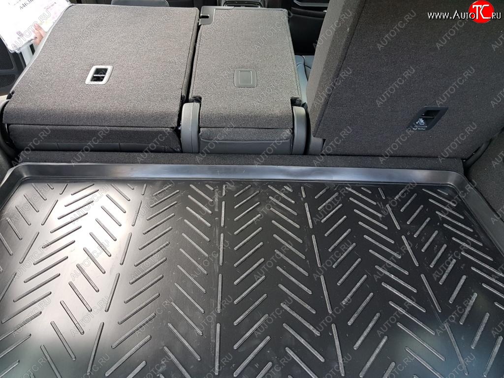 1 649 р. Коврик в багажник Aileron (докатка, фальшпол) Skoda Karoq NU7 дорестайлинг (2017-2021)  с доставкой в г. Майкоп
