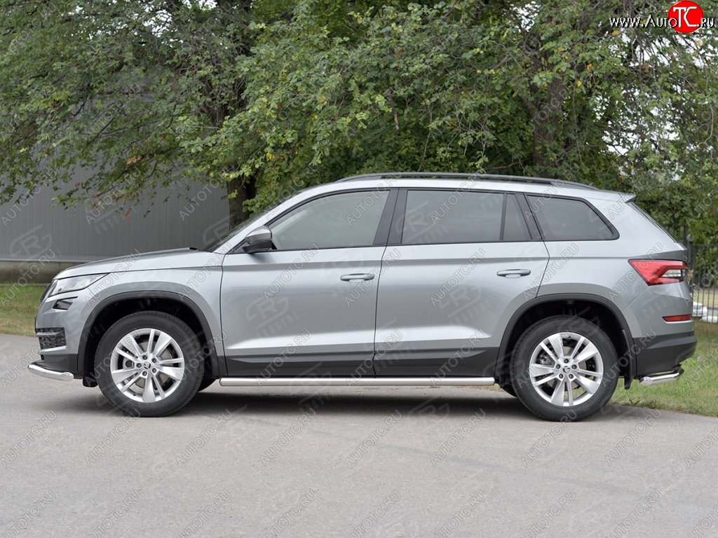 19 999 р. Пороги труба d63 (v3) SLITKOFF  Skoda Kodiaq  NU7 (2017-2021) дорестайлинг  с доставкой в г. Майкоп