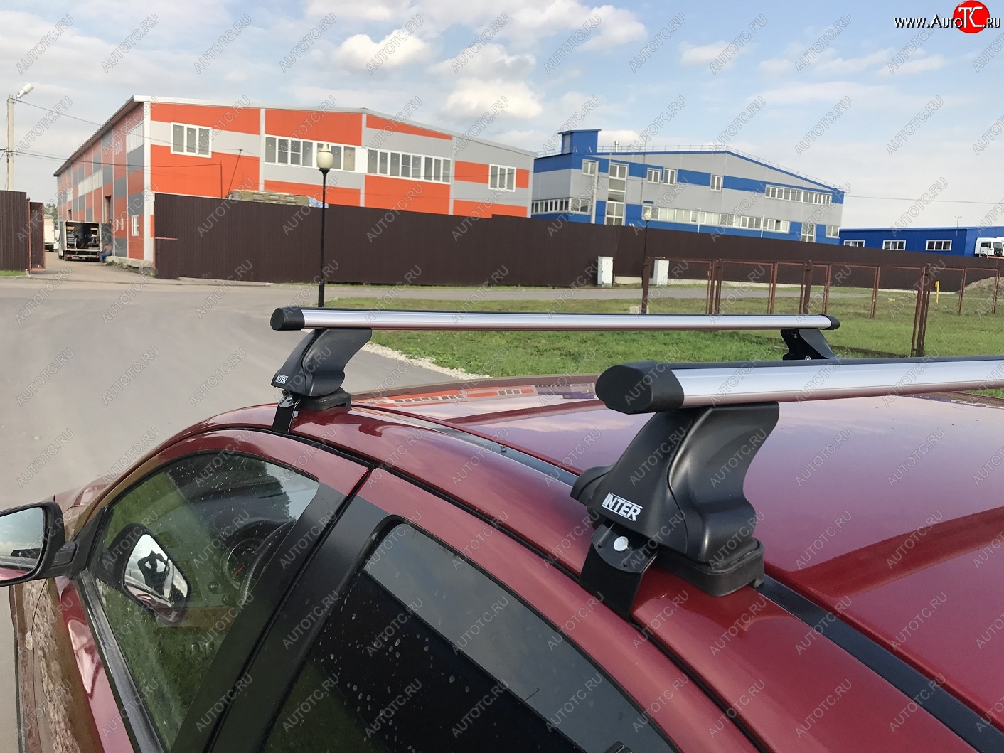 4 899 р. Багажник на крышу Inter  Skoda Octavia  A7 (2012-2020) дорестайлинг лифтбэк, рестайлинг лифтбэк (Алюминиевые поперечины Аэро, 130 см)  с доставкой в г. Майкоп